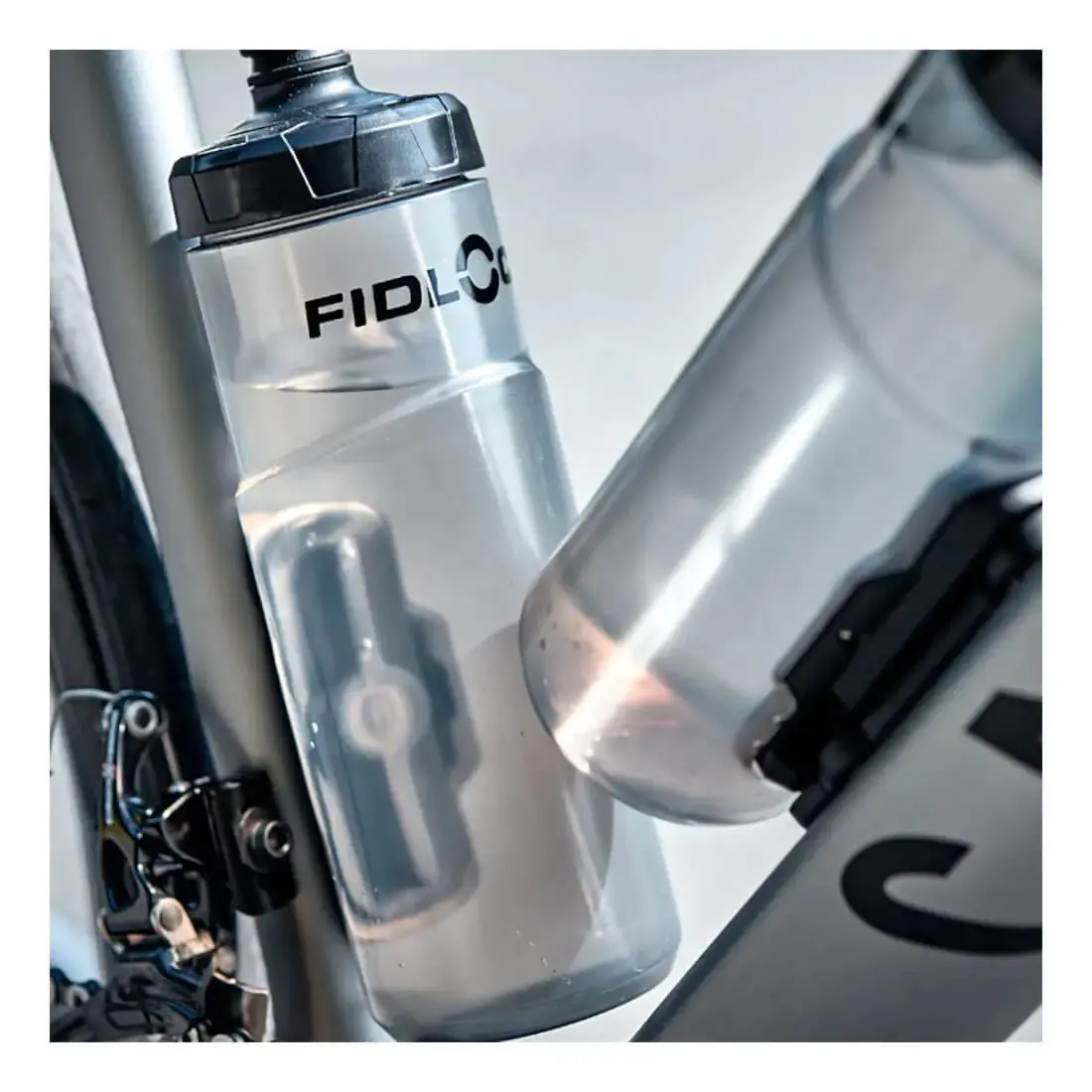 Fidlock Twist Bottle and Bike Mount with 600ml Clear Bottle - Image 3