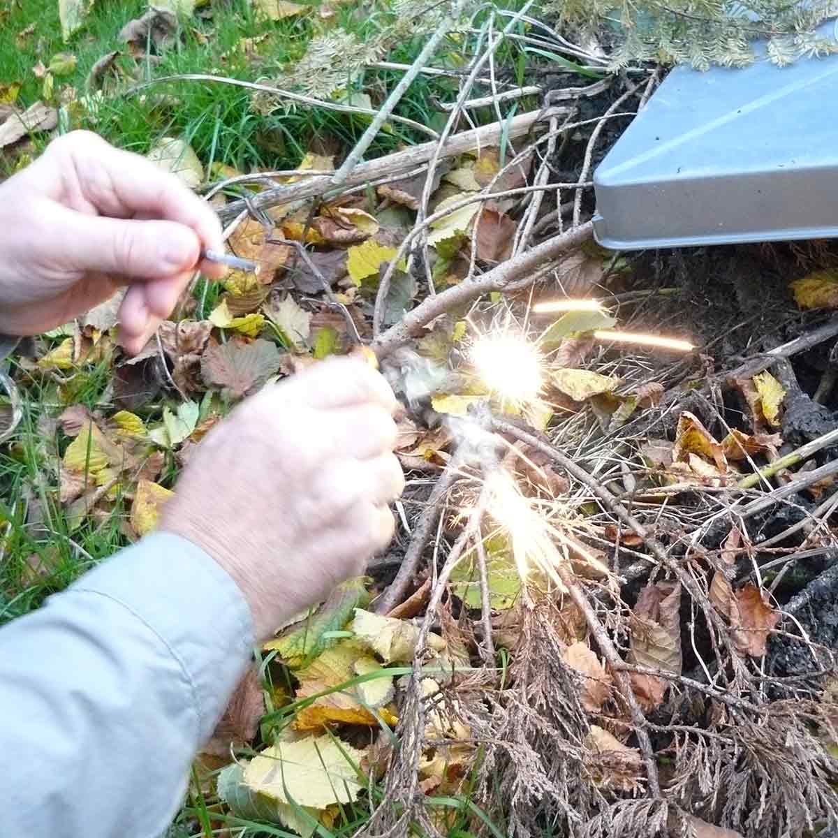 Firefly Champion Spark Marker Self-Luminous Survival Tool - Image 6