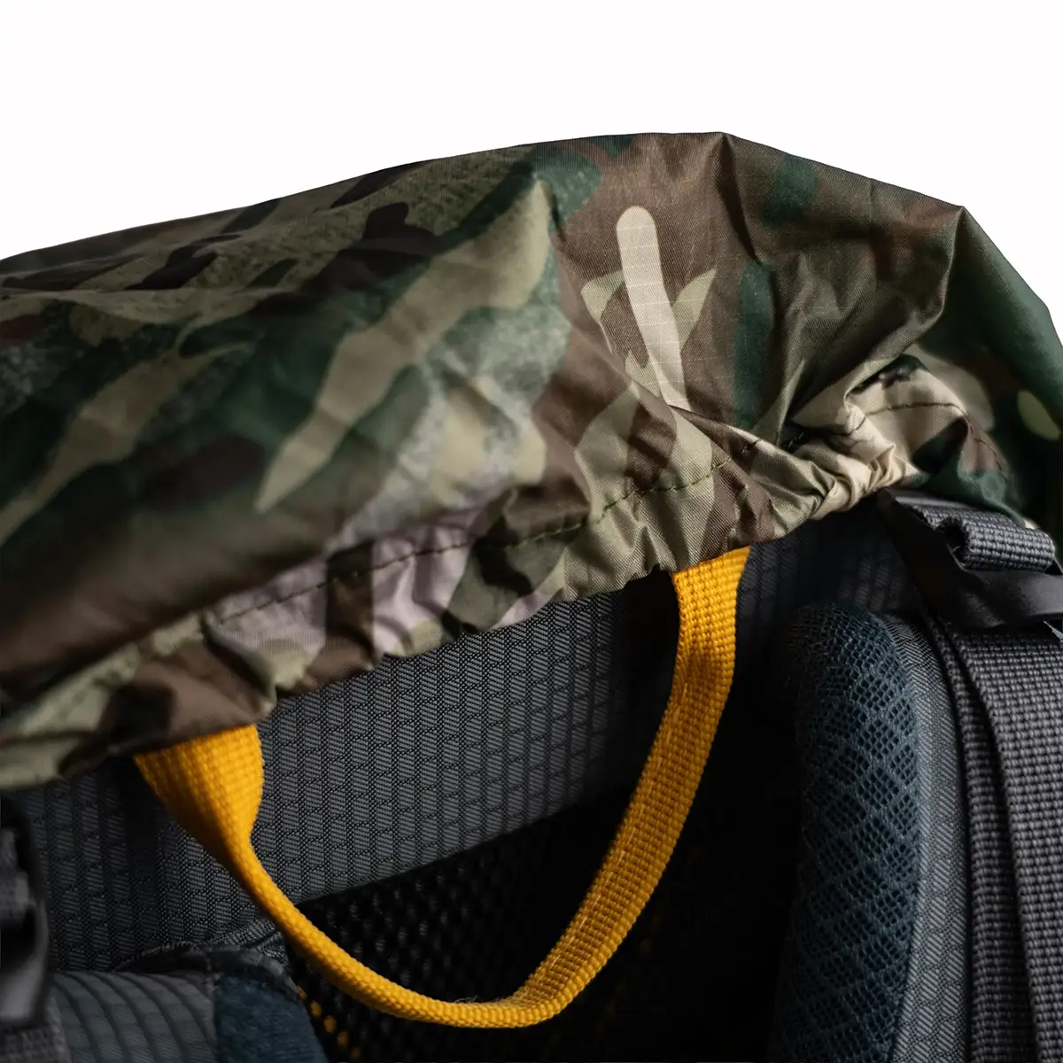 Highlander Duck's Back Raincover Medium - Image 4
