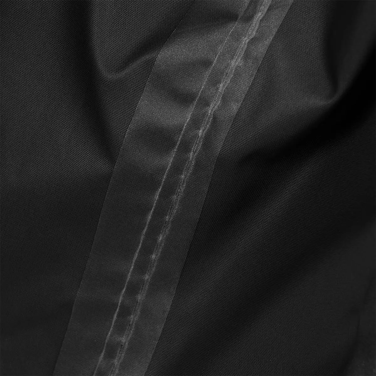 Highlander Stow and Go Waterproof Jacket - Image 10