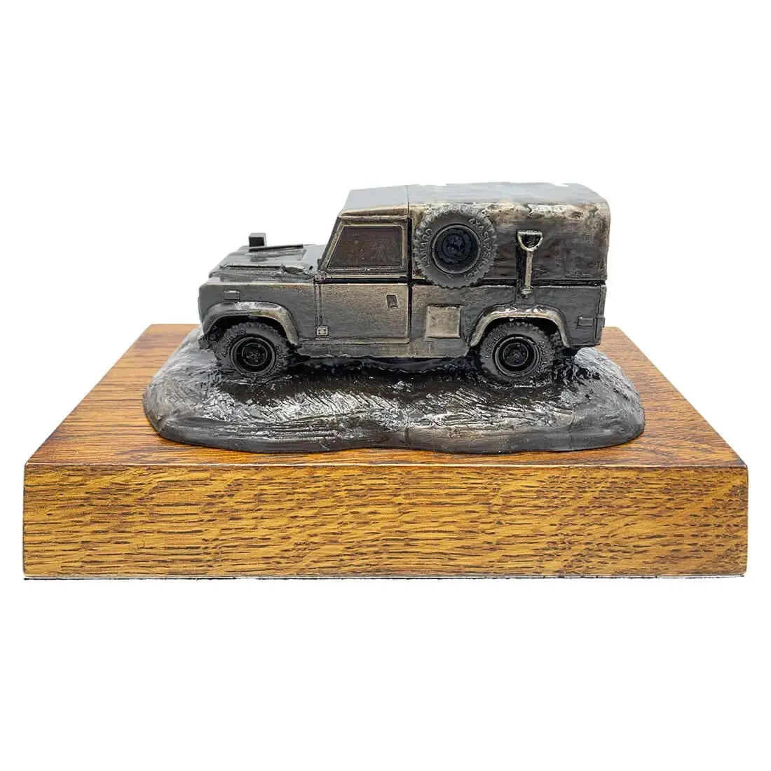 Land Rover Defender Bronze Resin Statue - Image 5