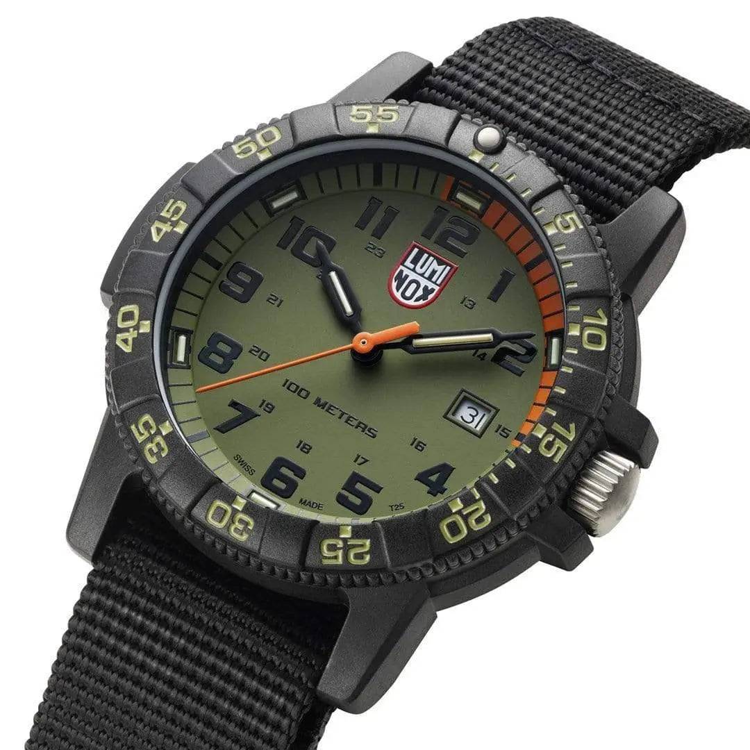 Luminox Leatherback Sea Turtle Giant 0320 Series Watch Green 44mm XS.0337 - Image 3