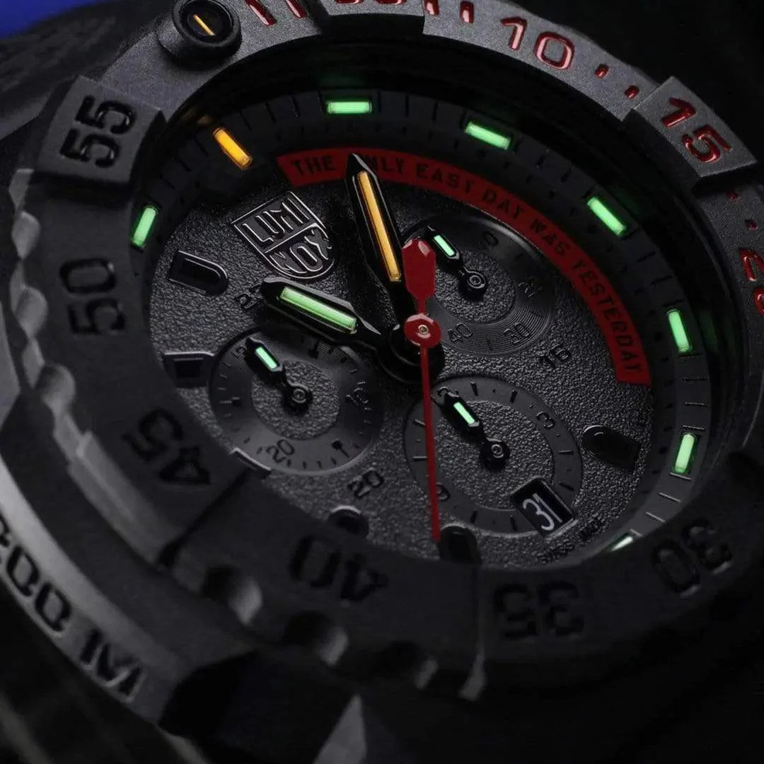 Luminox Navy Seal Steel 3580 Series Chronograph Watch Black/Red XS.3581.EY - Image 5