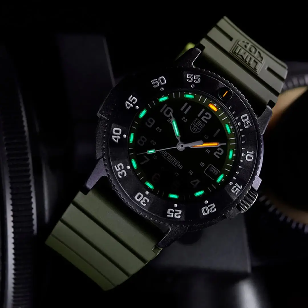 Luminox Original Navy Seal 3001 Dive Watch 43mm XS.3013.EVO.S - Image 6