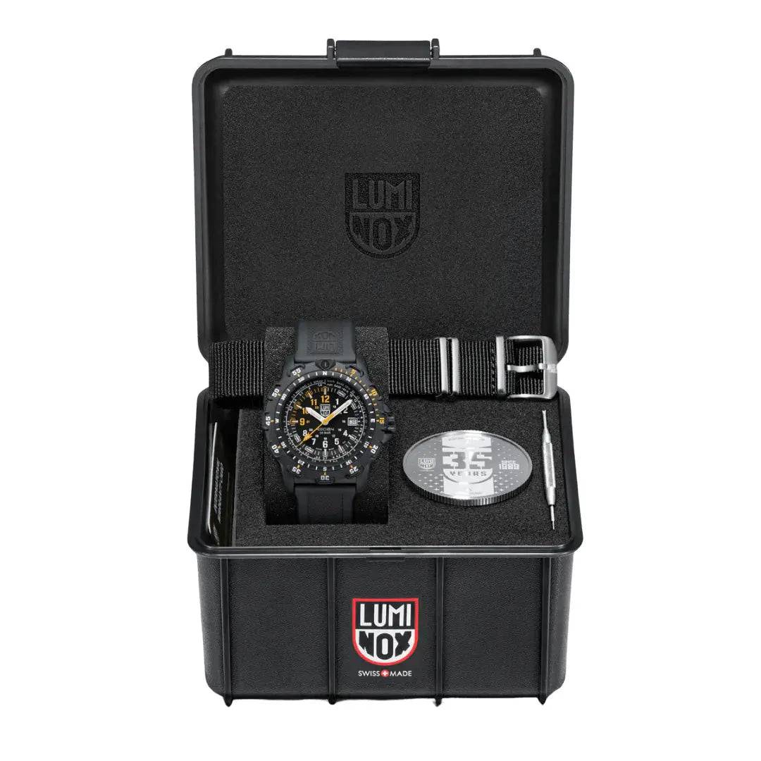 Luminox Recon Point Man 8820 Series Watch 45mm Black XL.8825.H.SET - Image 4