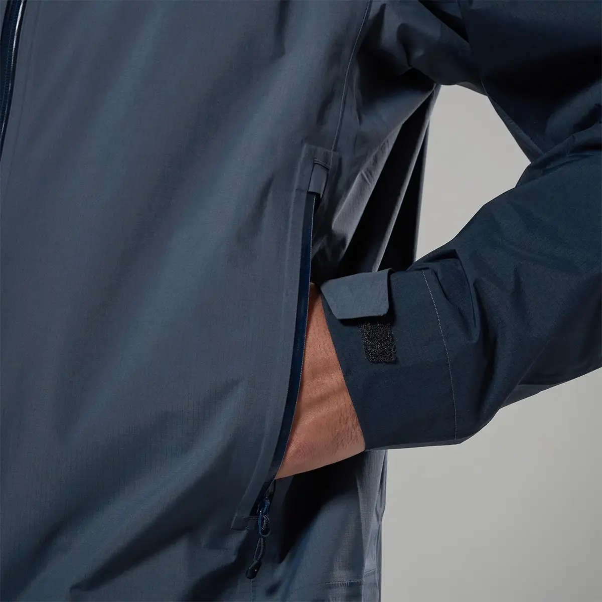 Montane Mens Norste Lite Waterproof Jacket - Image 7