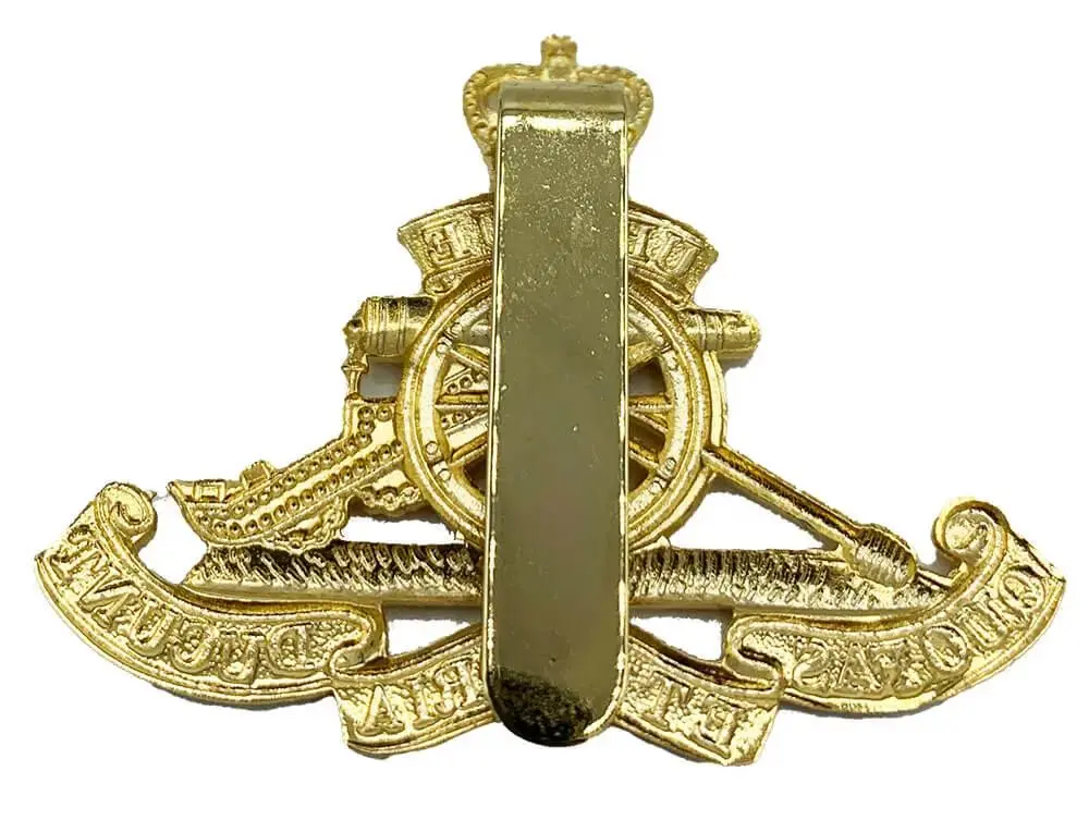 Royal Artillery Cap Badge for Beret - Image 2