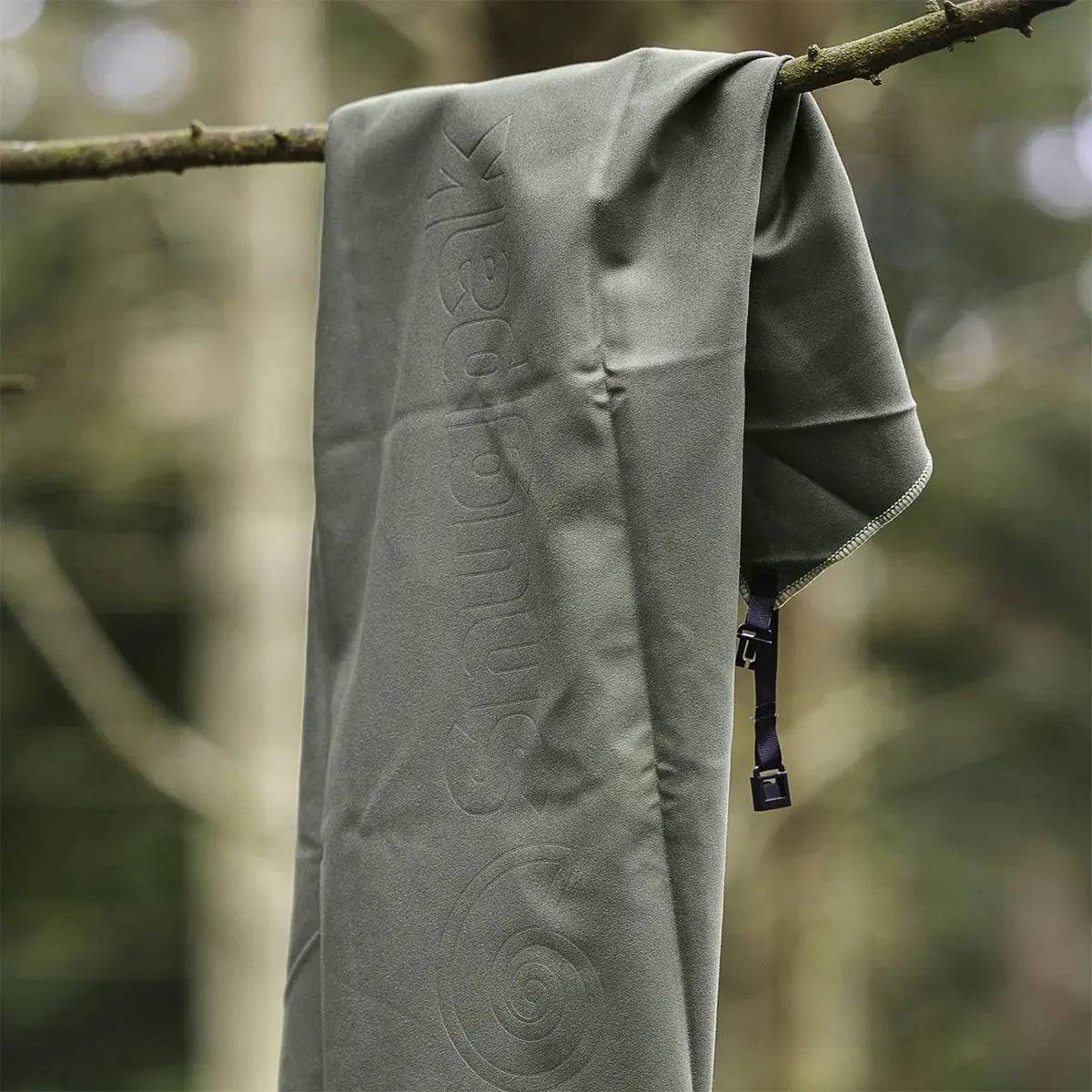 Snugpak Head to Toe Towel Olive - Image 2